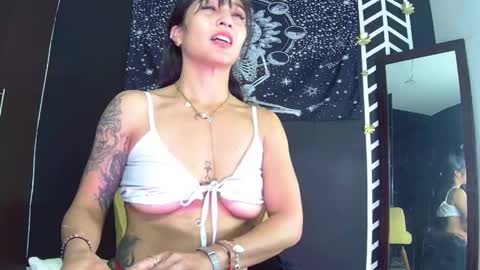  Eva online show from May 2026 06:35:02 PM