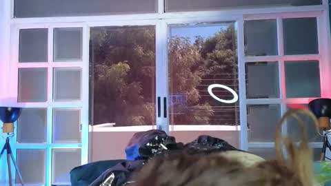 Evangelyne online show from October 2025 04:03:02 PM