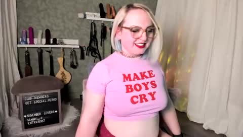 Evan Harlowe online show from December 2025 11:31:02 PM