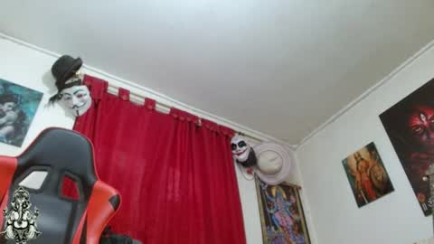 evans_xy online show from August 2026 05:48:02 PM