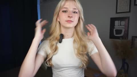 Snapshot of evaqt chatting on September 2025 06:59:02 AM Eva online show from September 2025 06:59:02 AM