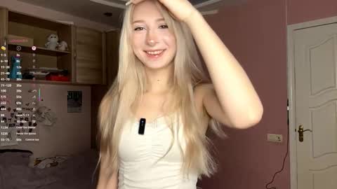 Snapshot of evaqt chatting on November 2025 06:49:01 AM Eva online show from November 2025 06:49:01 AM