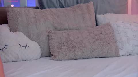 Snapshot of evareyss chatting on March 2026 02:32:02 PM evareyss online show from March 2026 02:32:02 PM