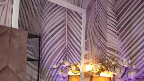 EvaRhea online show from November 2025 04:03:02 AM