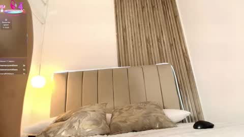 evasinclaiir online show from March 2026 08:37:01 PM