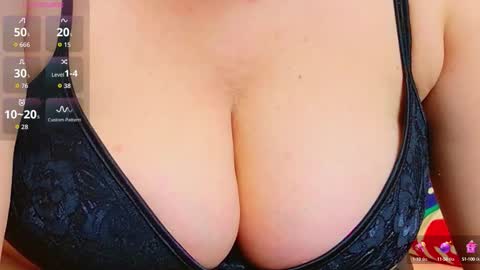 evasinclairr online show from October 2025 02:56:01 AM