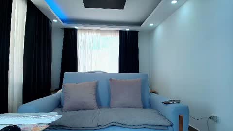  EVA LUNA online show from June 2026 07:16:01 PM