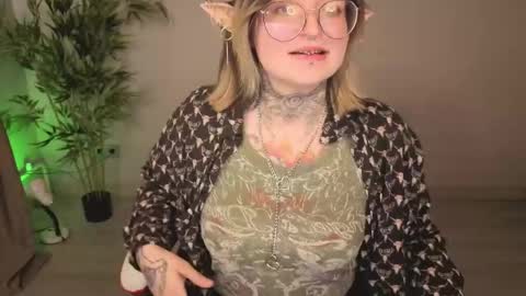 EvaTheWitcher online show from June 2026 10:05:02 AM