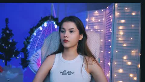 Snapshot of evathopson chatting on December 2024 10:34:02 AM Eva next stream - - 1600 UTC2000 online show from December 2024 10:34:02 AM