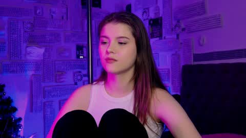 Snapshot of evathopson chatting on January 2025 06:14:01 PM Eva next stream - - 1600 UTC2000 online show from January 2025 06:14:01 PM