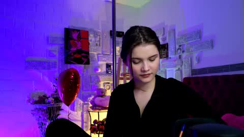 Snapshot of evathopson chatting on February 2025 03:24:02 PM Eva next stream - - 1600 UTC2000 online show from February 2025 03:24:02 PM