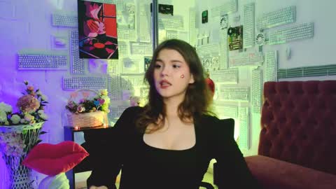 Snapshot of evathopson chatting on February 2025 03:05:01 PM Eva next stream - - 1600 UTC2000 online show from February 2025 03:05:01 PM
