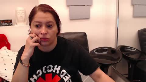 Eva Twiss online show from June 2026 11:33:01 AM