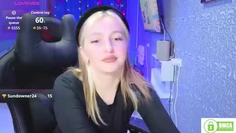 evavibe online show from January 2026 06:23:02 PM