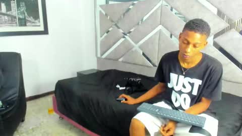 Snapshot of evaxemma chatting on October 2025 03:34:01 PM Eva And Emmanuel online show from October 2025 03:34:01 PM