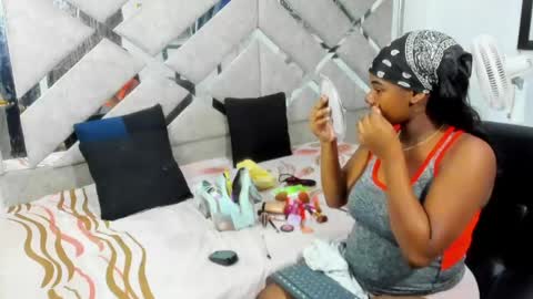 Eva And Emmanuel online show from April 2026 01:59:01 PM
