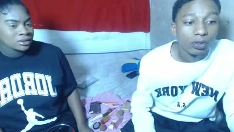 Eva And Emmanuel online show from June 2026 10:56:01 PM