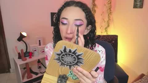 Eve Jane  online show from September 2025 02:08:02 PM