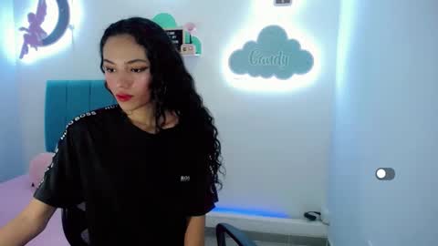 Snapshot of evelin_shy chatting on December 2024 06:56:01 AM Evelin online show from December 2024 06:56:01 AM
