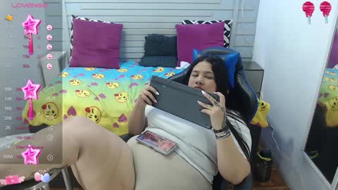 Snapshot of evelin_zaens chatting on January 2025 08:43:01 AM evelin zaens online show from January 2025 08:43:01 AM