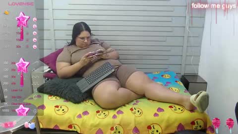 Snapshot of evelin_zaens chatting on February 2025 10:20:02 AM evelin zaens online show from February 2025 10:20:02 AM