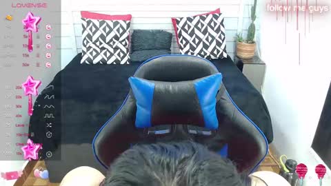 Snapshot of evelin_zaens chatting on March 2025 05:14:02 AM evelin zaens online show from March 2025 05:14:02 AM