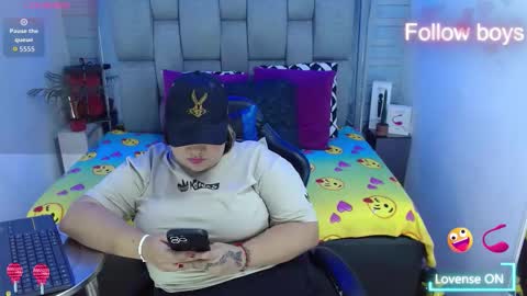 Snapshot of evelin_zaens chatting on November 2025 01:13:01 PM evelin zaens online show from November 2025 01:13:01 PM