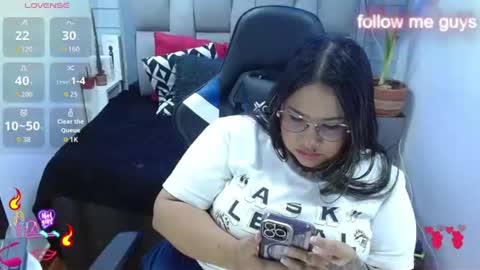 evelin zaens online show from June 2026 09:14:01 AM
