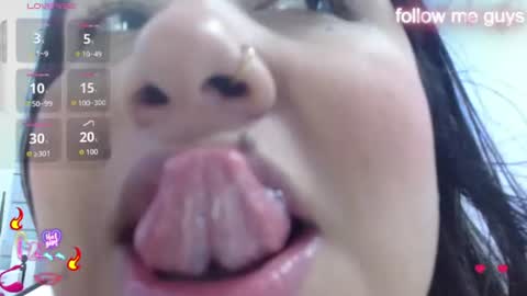 evelin zaens online show from July 2026 05:54:02 AM