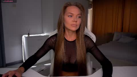 Evelina online show from June 2026 08:46:02 AM