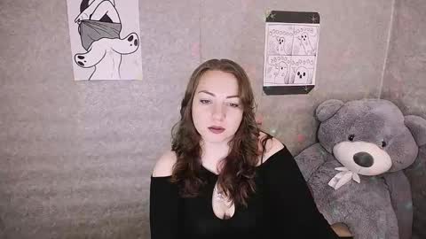 Lydia online show from October 2025 10:36:01 PM