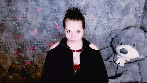 Lydia online show from November 2025 06:55:02 PM