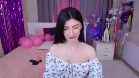 Evelin online show from June 2026 05:24:01 AM