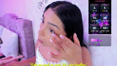 Evelinn belen online show from June 2026 12:00:02 PM