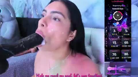 Evelinn belen online show from July 2026 01:50:01 PM