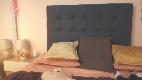 DAYANITA online show from April 2026 07:11:02 PM