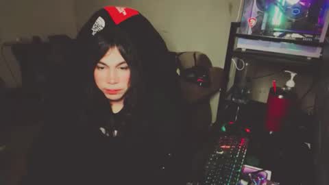 Snapshot of evelyn420521 chatting on February 2026 08:24:02 AM evelyn420521 online show from February 2026 08:24:02 AM