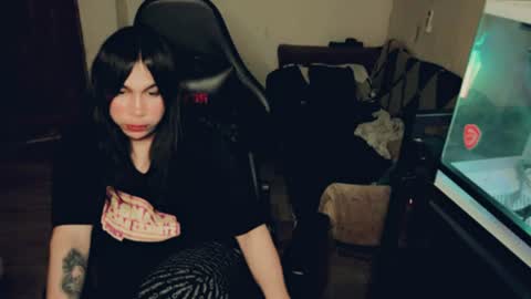 evelyn420521 online show from July 2026 07:44:01 AM