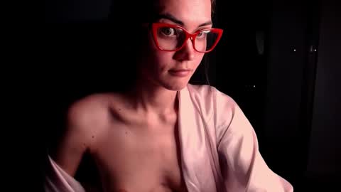 Evelyn online show from January 2026 07:11:01 PM