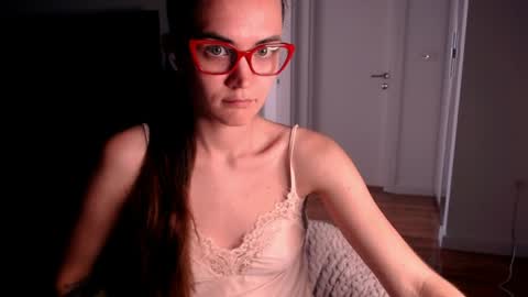 Evelyn online show from May 2026 09:58:01 AM