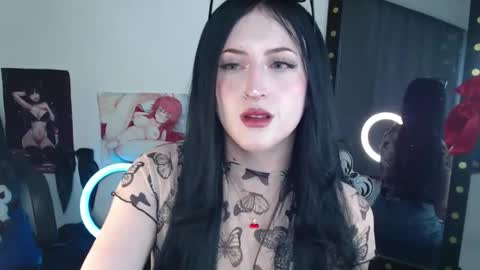 Snapshot of evelyn_sheeran chatting on April 2026 03:04:02 AM Julieta online show from April 2026 03:04:02 AM