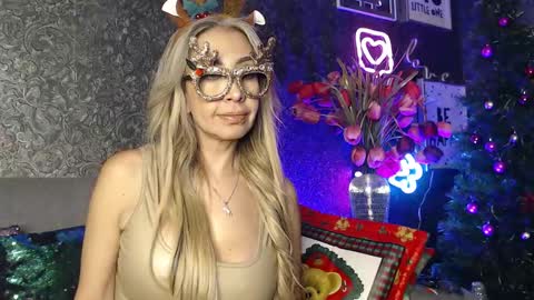 EvelynaGrey online show from December 2024 11:36:01 AM