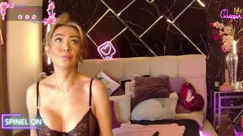 EvelynaGrey online show from April 2026 12:29:02 PM
