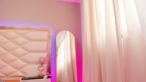 Evelyn Delicous Ebony online show from March 2026 01:15:02 PM