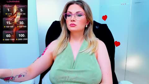 evelyne_rose online show from March 2025 09:18:02 AM