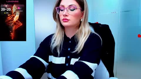 evelyne_rose online show from March 2025 06:07:02 AM