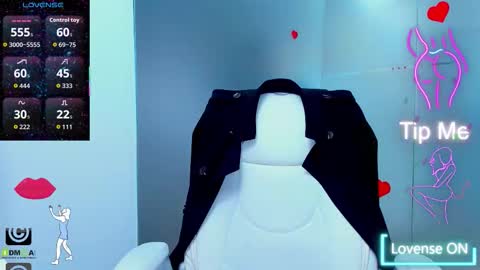 evelyne_rose online show from November 2025 06:08:02 AM