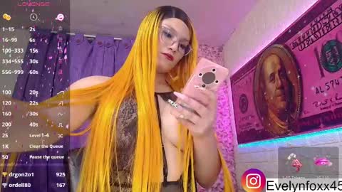 Snapshot of evelynfox_xx chatting on January 2025 02:57:01 AM evelyn Foxx new account online show from January 2025 02:57:01 AM