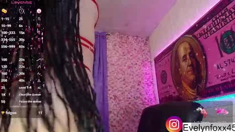 Snapshot of evelynfox_xx chatting on March 2025 07:50:02 PM evelyn Foxx new account online show from March 2025 07:50:02 PM