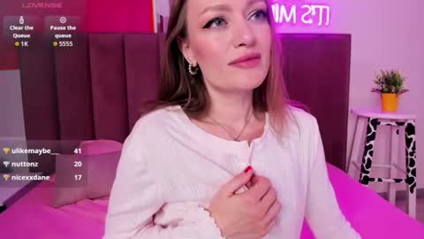 Evelyn online show from August 2026 03:23:02 AM